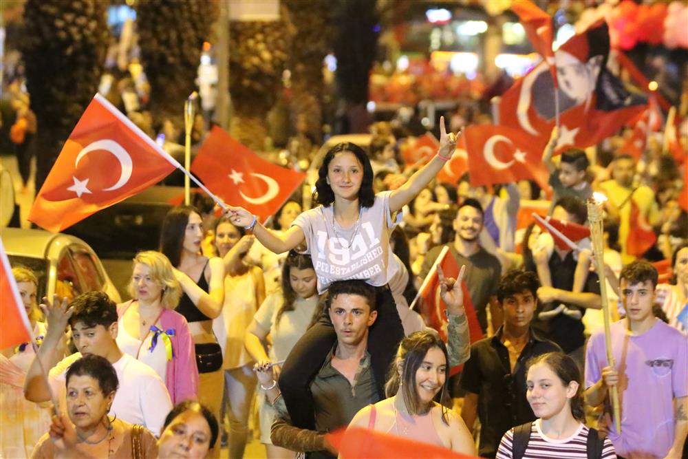 alanyada 19 mayıs coşkusu 16 78088