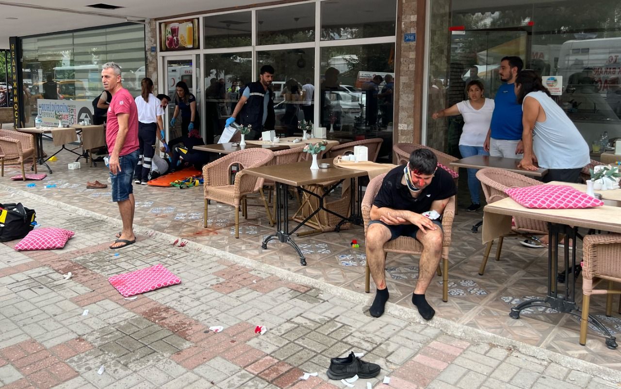 alanyada sopalı bıçaklı kavga 3jpg 521ad