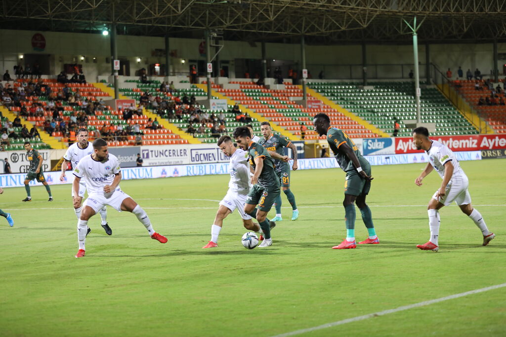 alanyaspor 2 0 2 8c649