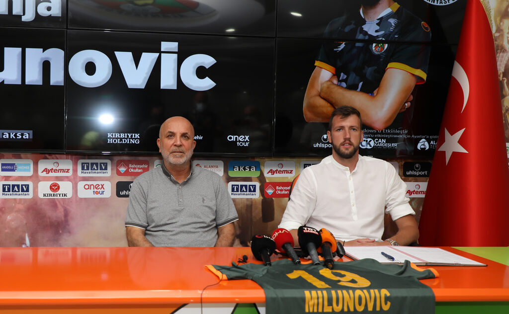 alanyaspora sırplı defans 3 3c3a9