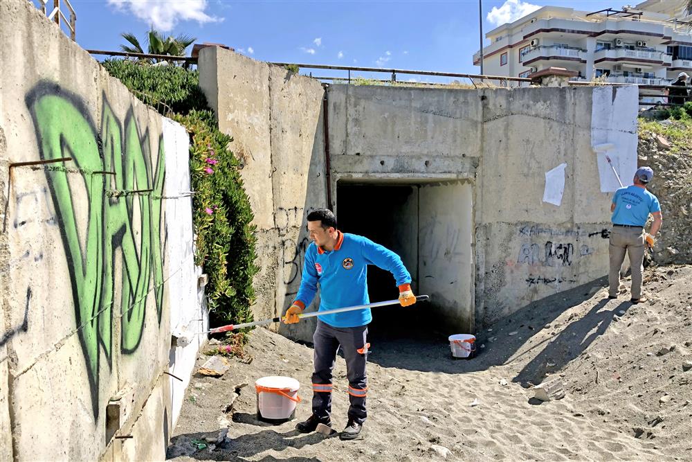 altgeçitlere temizlik 4 ee055