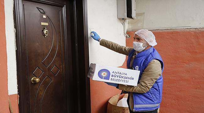 antalya buyuksehir belediyesi ihtiyac sahiplerine yardimlarini surduruyor b5bce