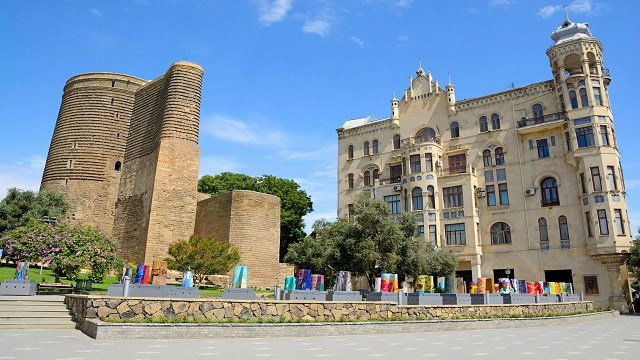 azerbaycanda kız kalesi.jpg 2 d84e3