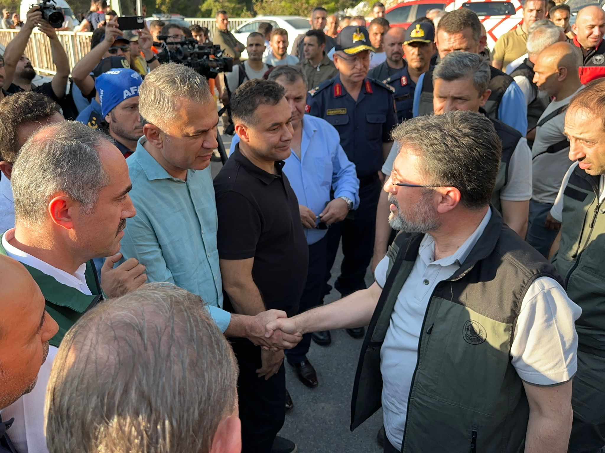 bakan yangın bölgesinde 3 d5004