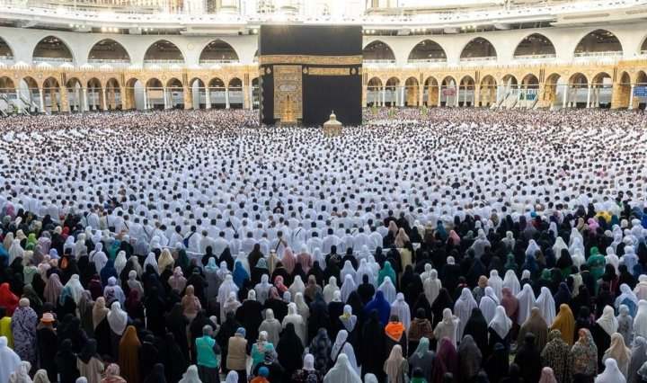 bayram namazı 2 kabe 653507605 1241500044833142 5924459102250725081 n 75641