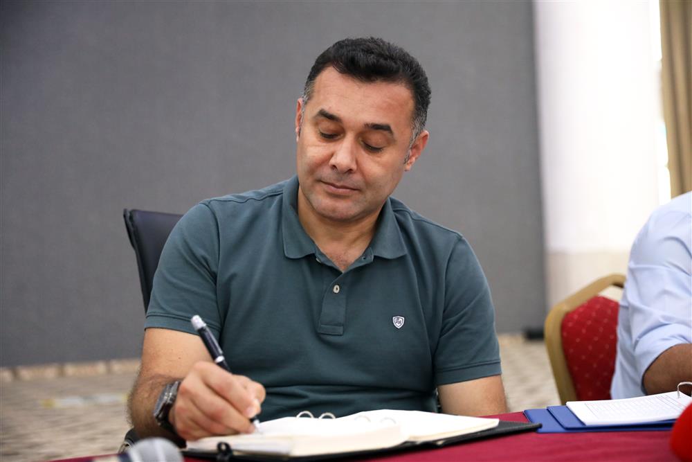 başkan muhtarlar ile 4başkannot alırken ae7ba