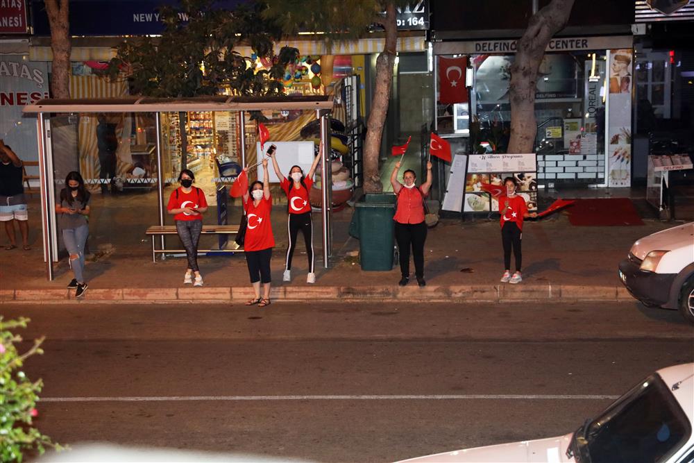 başkan yücel ve 19 mayıs korteji 7 ca5cb