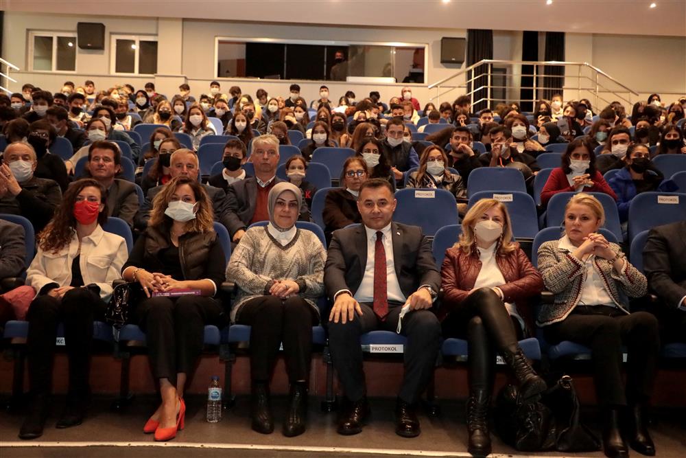 başkan yücel ve yazar 3 cdbd0