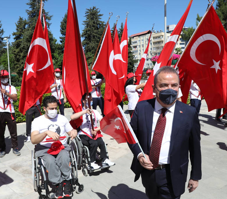 bcek çelenk koydu 9a45f