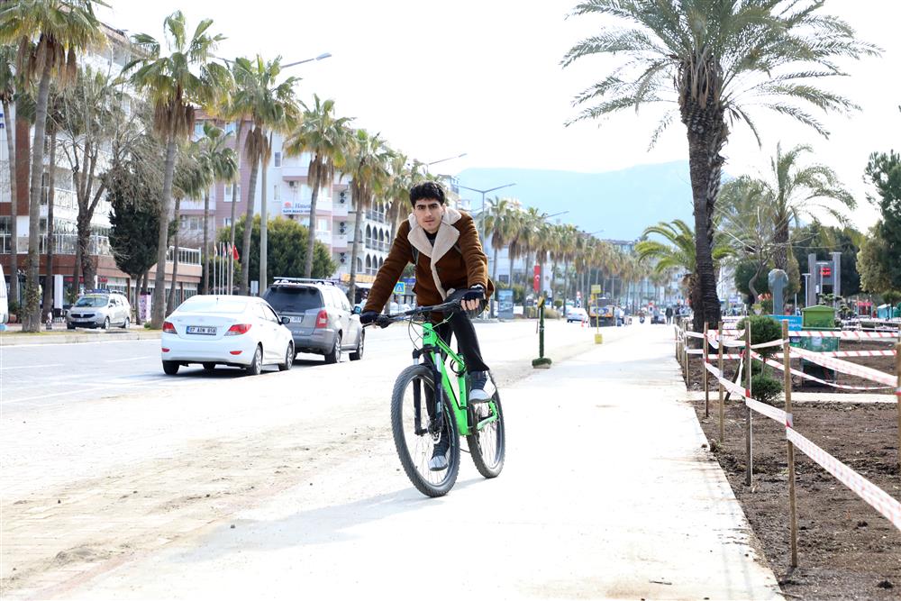 bisiklet yolunda 4 f5f29