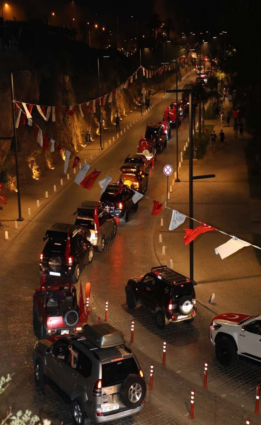 böcek 19 mayısda halkı selamladı 2 d62e5