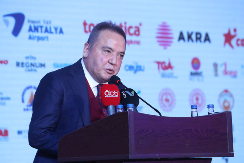 Başkan Böcek, ‘Hedefimiz, Antalya’yı spor turizminin başkenti yapmak’...
