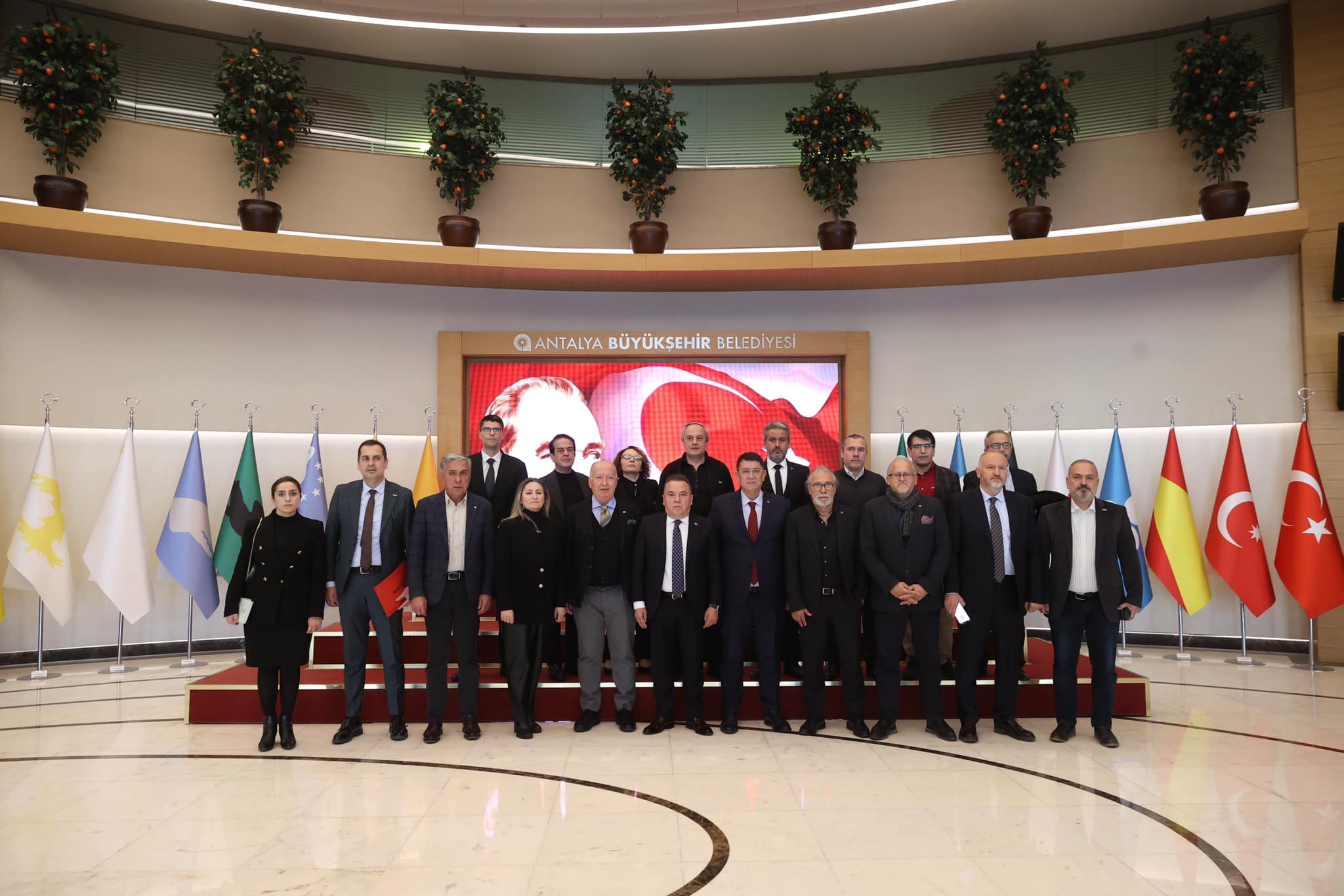 böcek toplantıda 3 57c7e