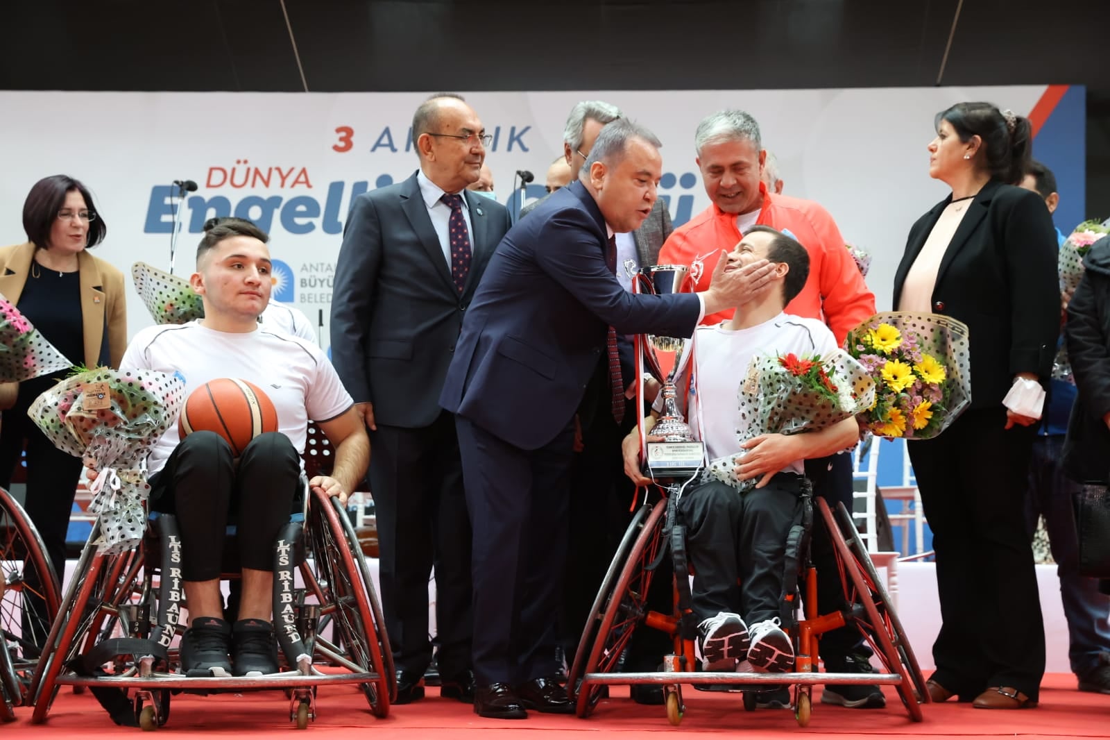 böcek ve engellilere sevgi 2 ddbc8