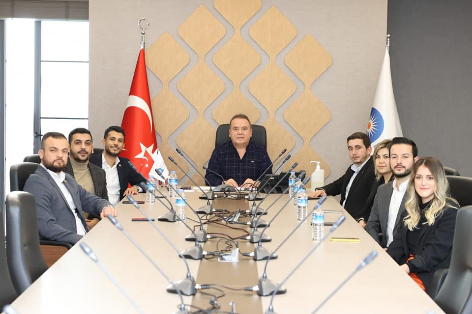 böcek ve gençler 2 83313