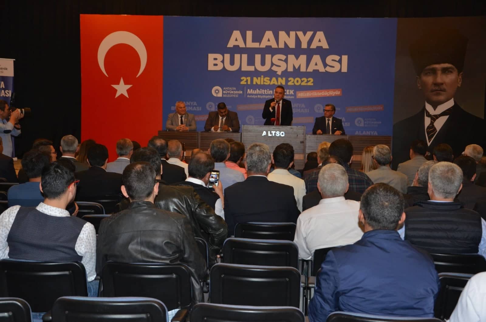 böcek ve iftar alt manşet 3d3a3