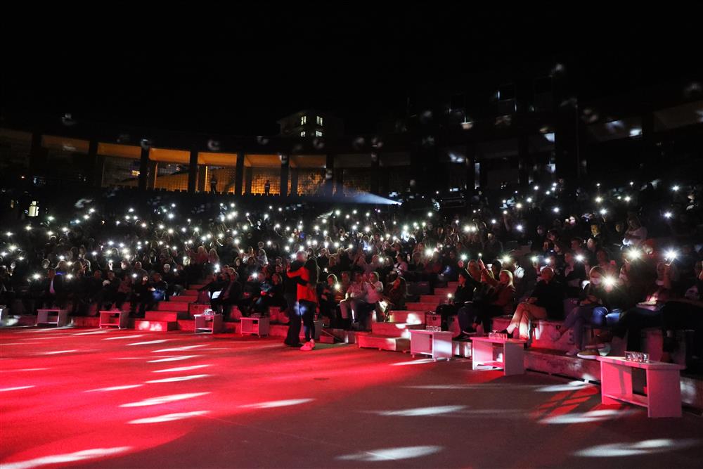 cenk eren ve sağlıkçılar 3 3eaf8