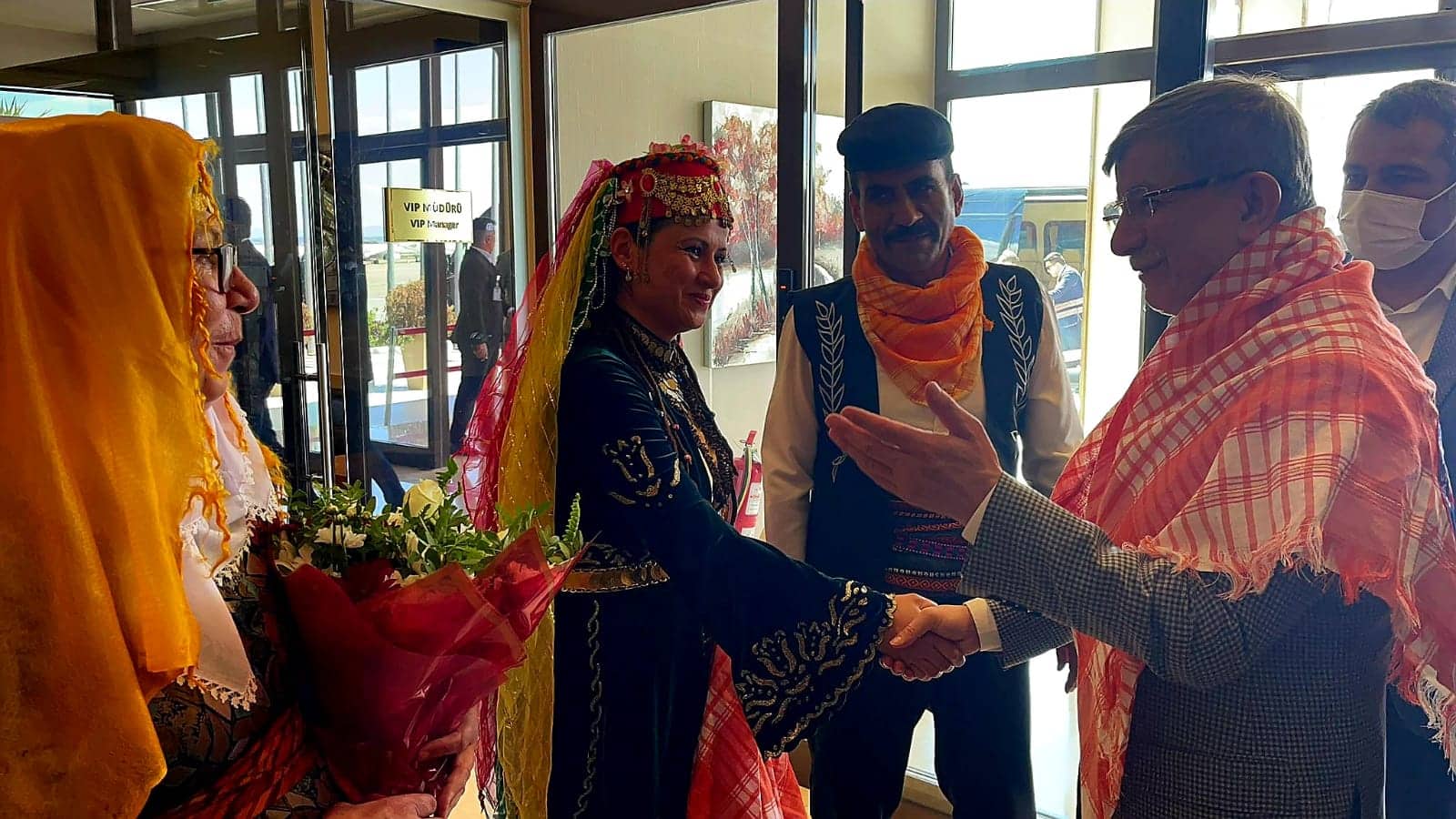 davutoğlu yörük çadırında 2 a90b1