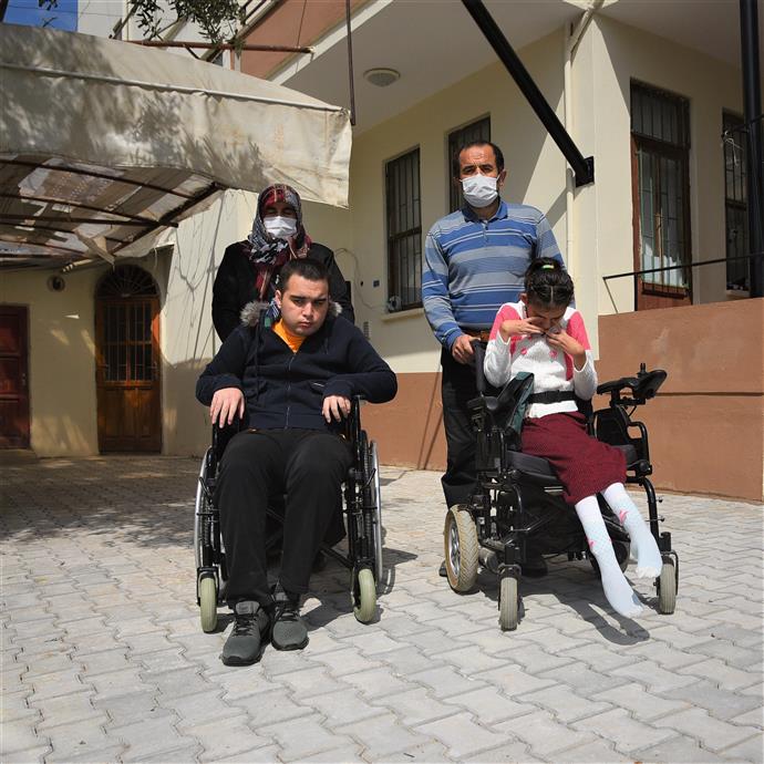 engelli çocuıklara yolyapıldı 1 24fe1