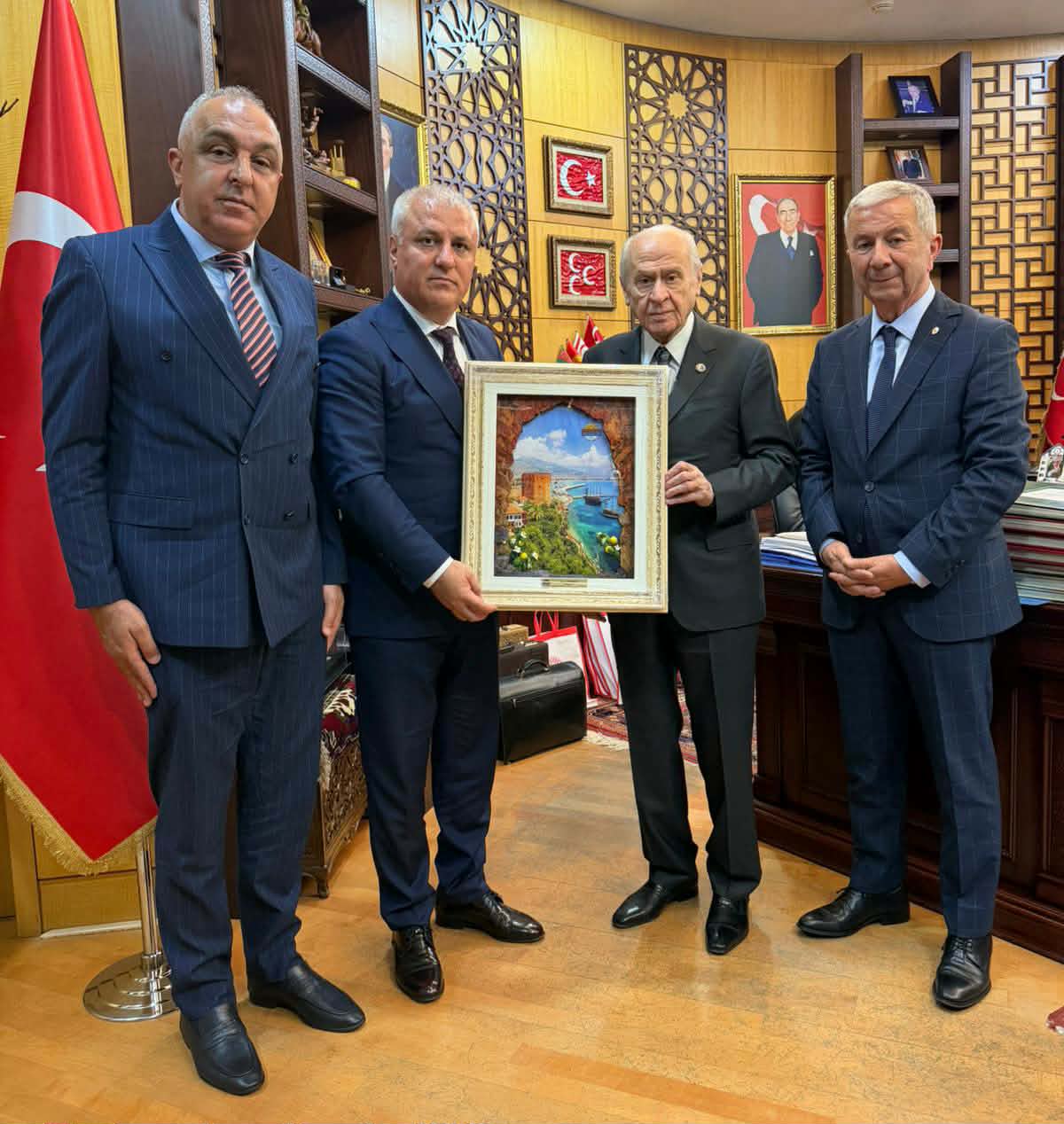 eray başkan ve bahçeli 2 705807507 1033710522635931 6914637935400008787 n 191f5