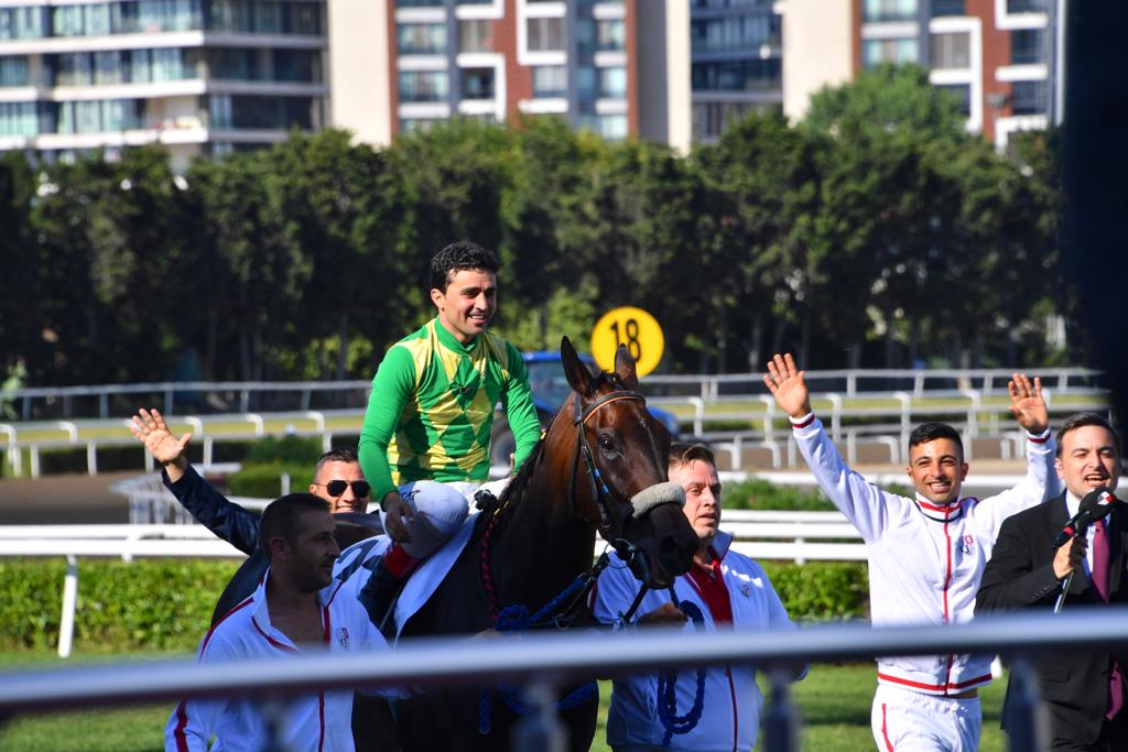 gazi koşusu 6 1561912597 PHOTO 2019 06 30 18 10 06 3 572a1