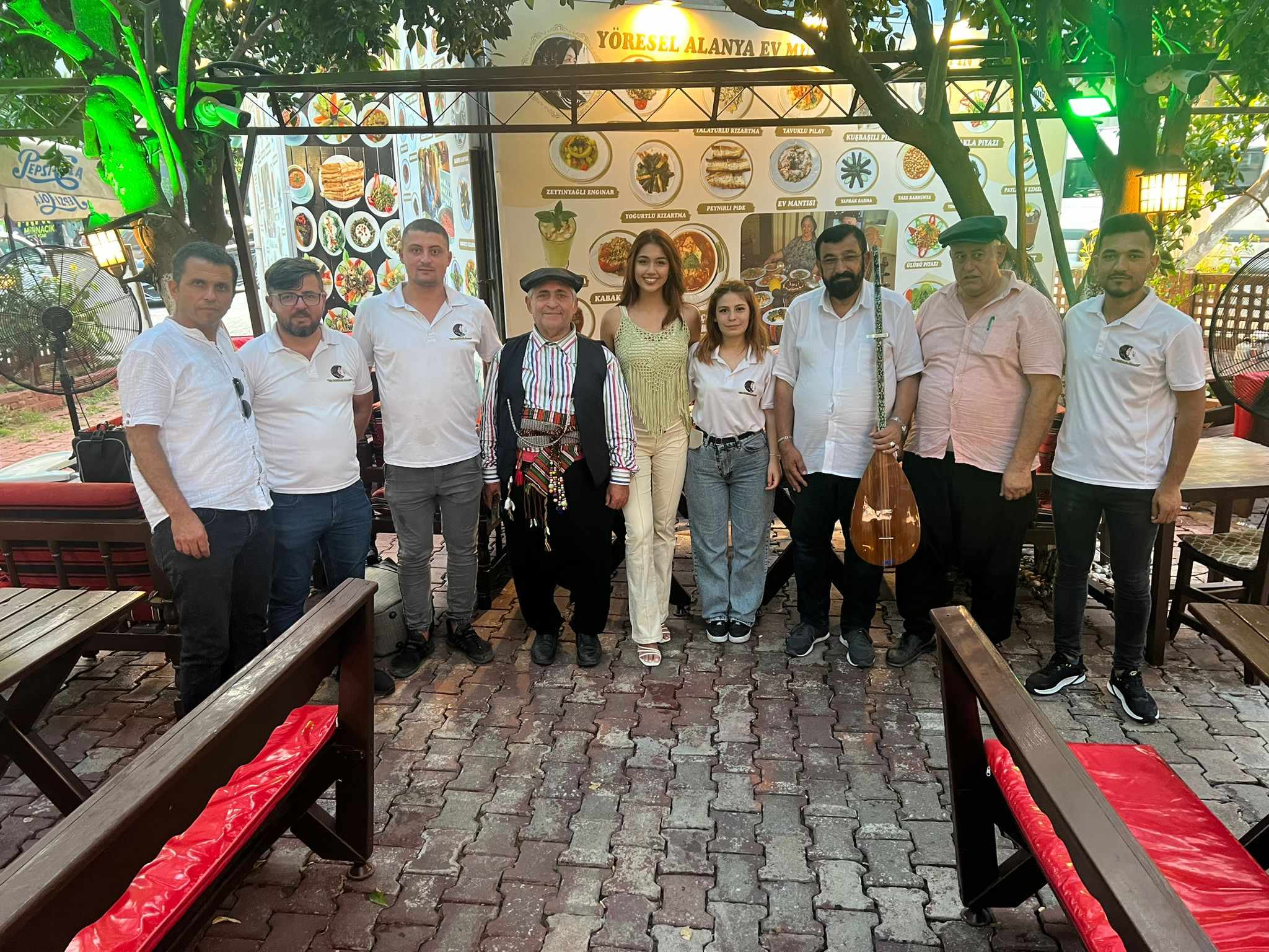 genç sanatçı 4jpg be368