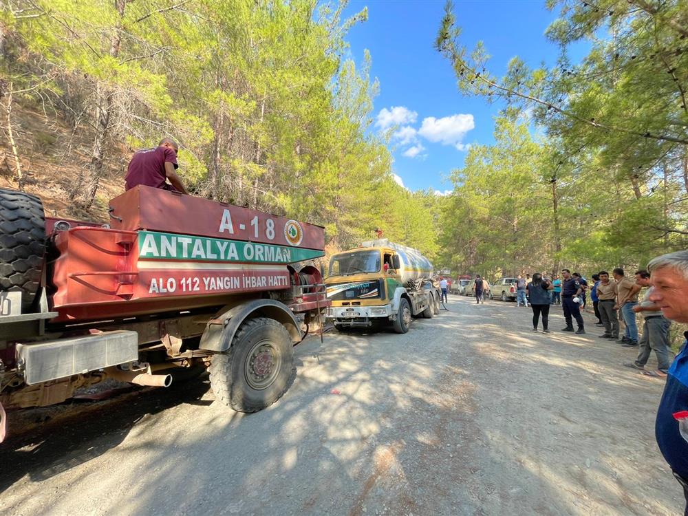 gümüşgözede yangın 3 e0710