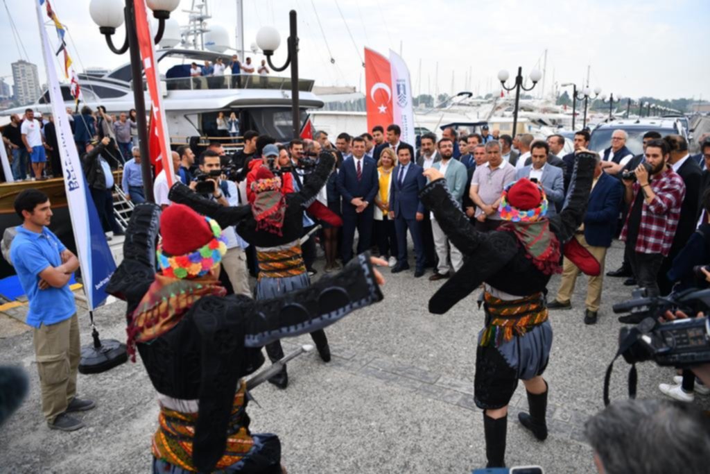 ineli 3 mamoğlu ve livPHOTO 2019 05 15 20 54 37 1 17f0c