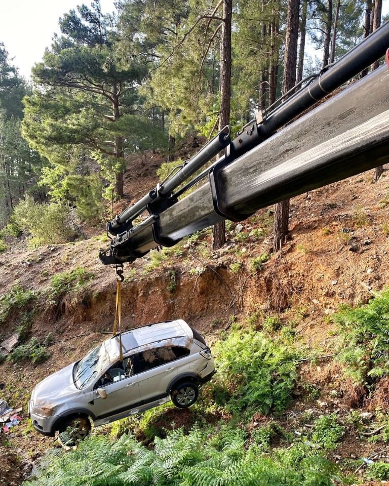 jeep uçurumda 2 0c9e3