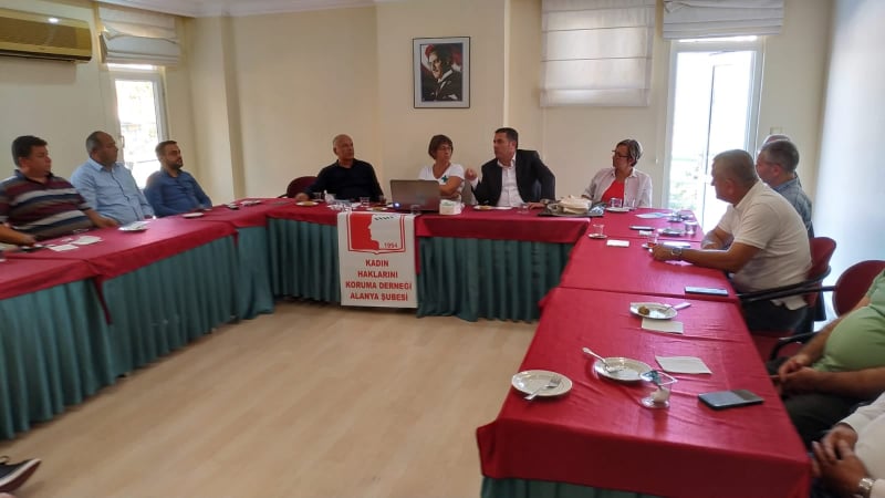 kadın hakları 2 75356902 548245745973854 5311033417226256384 n c0efe