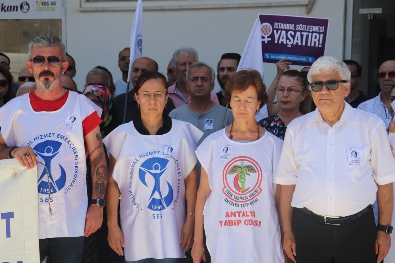 kadına şiddet protesto edildi 3 d4f61