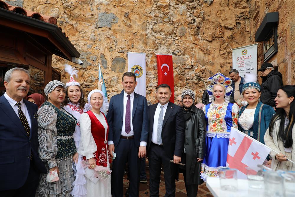 kadınlardan 4 bb7bf