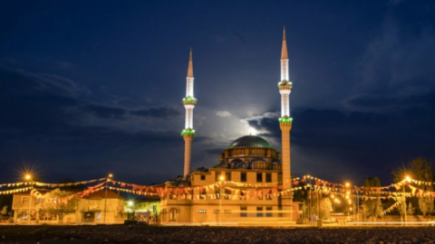 kars ışıklı camii194982 480x270 70225