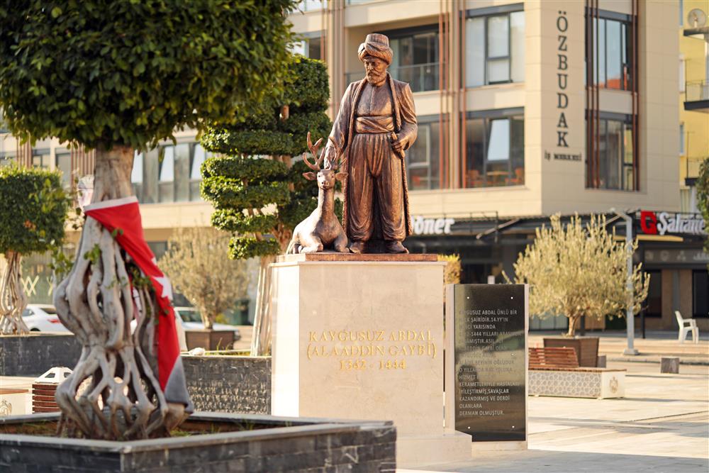 kaygusuz abdal heykeli 3 55482