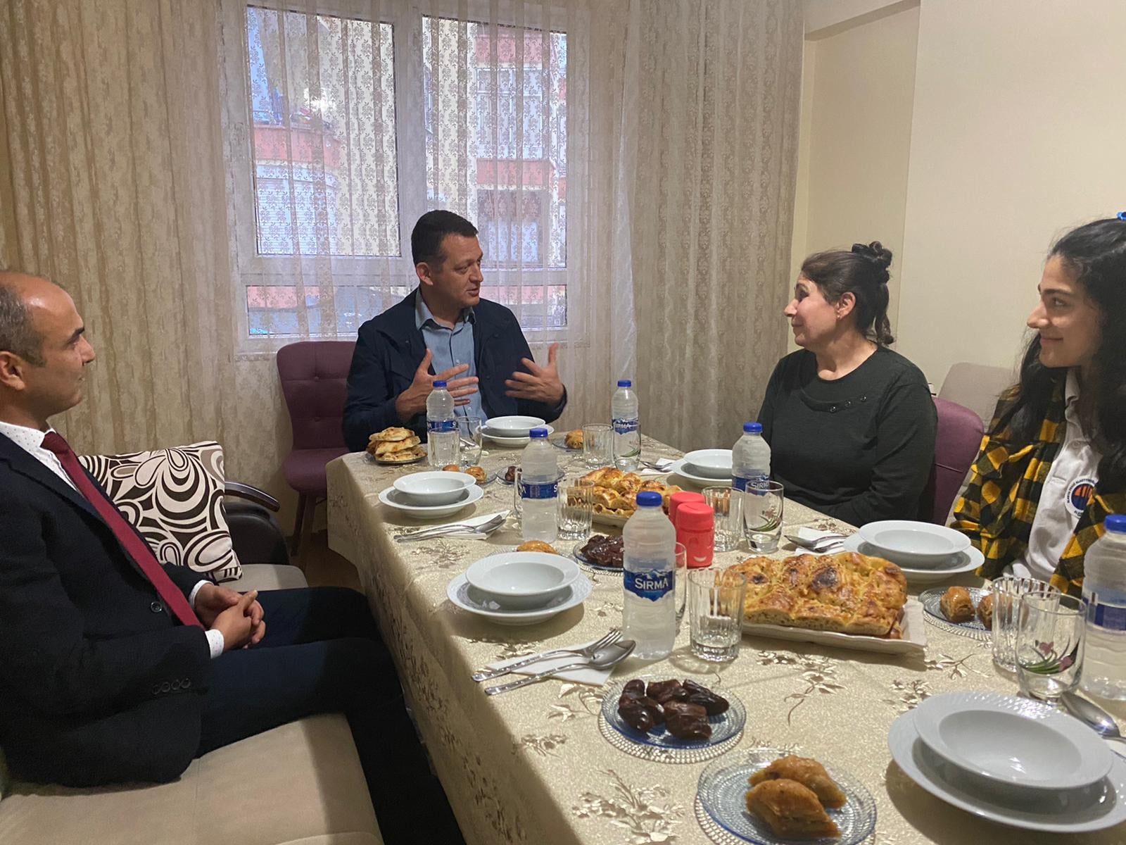 kaymakam iftarda 2 a51f6