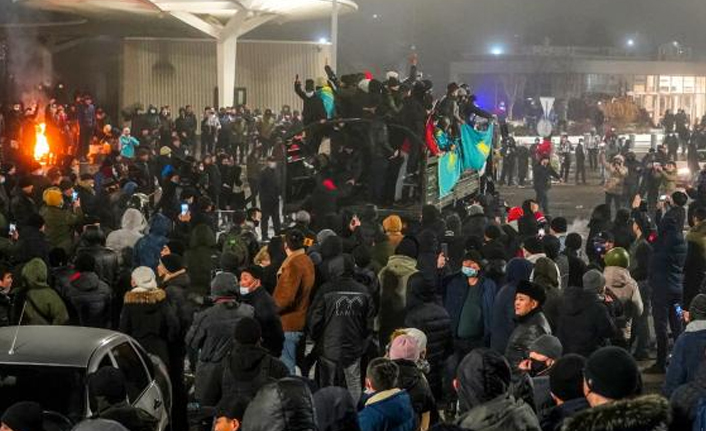 kazakistan karıştı 3 61235