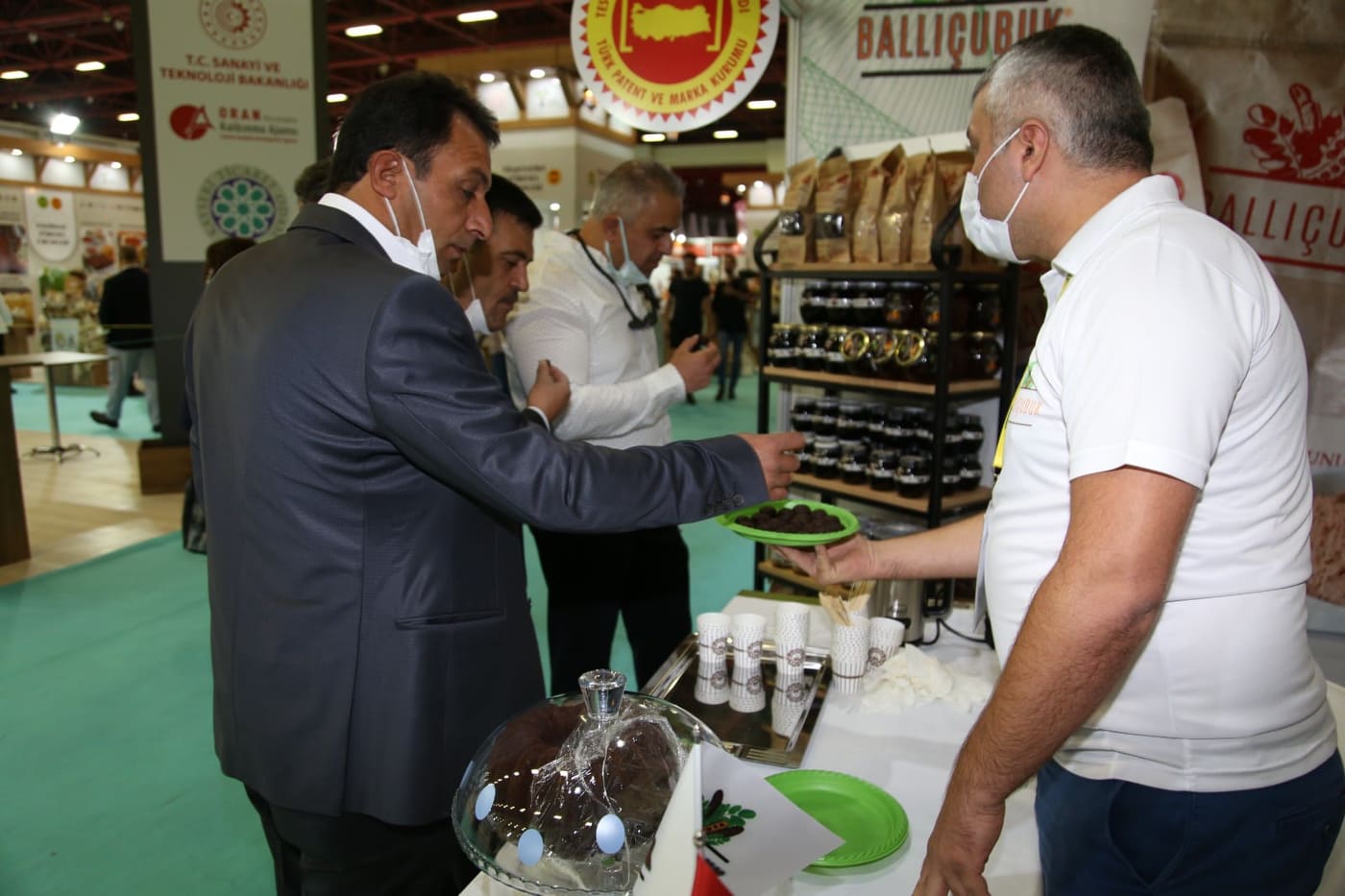 keçiboynuzu pekmezi 2 540c2