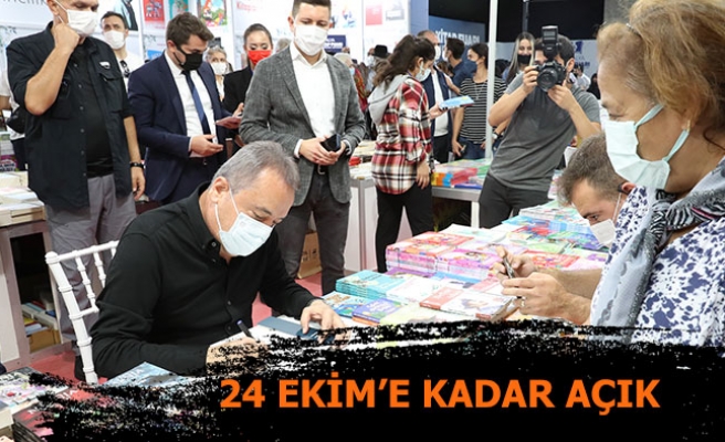 kitap fuarı ve başkan 3 d11f3