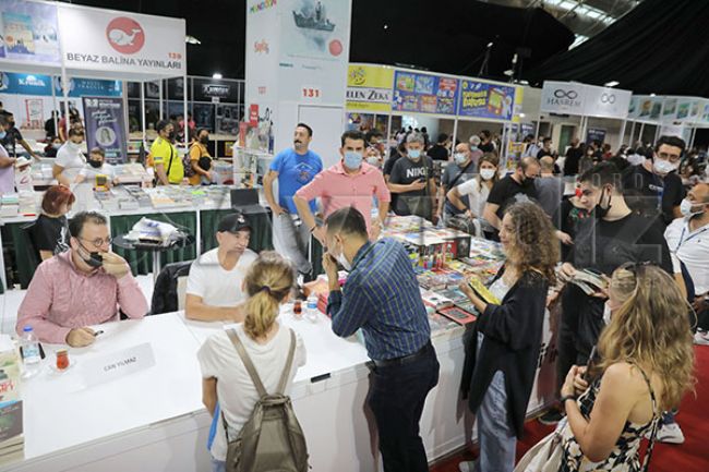 kitap fuarı ve başkan 5 8fe75