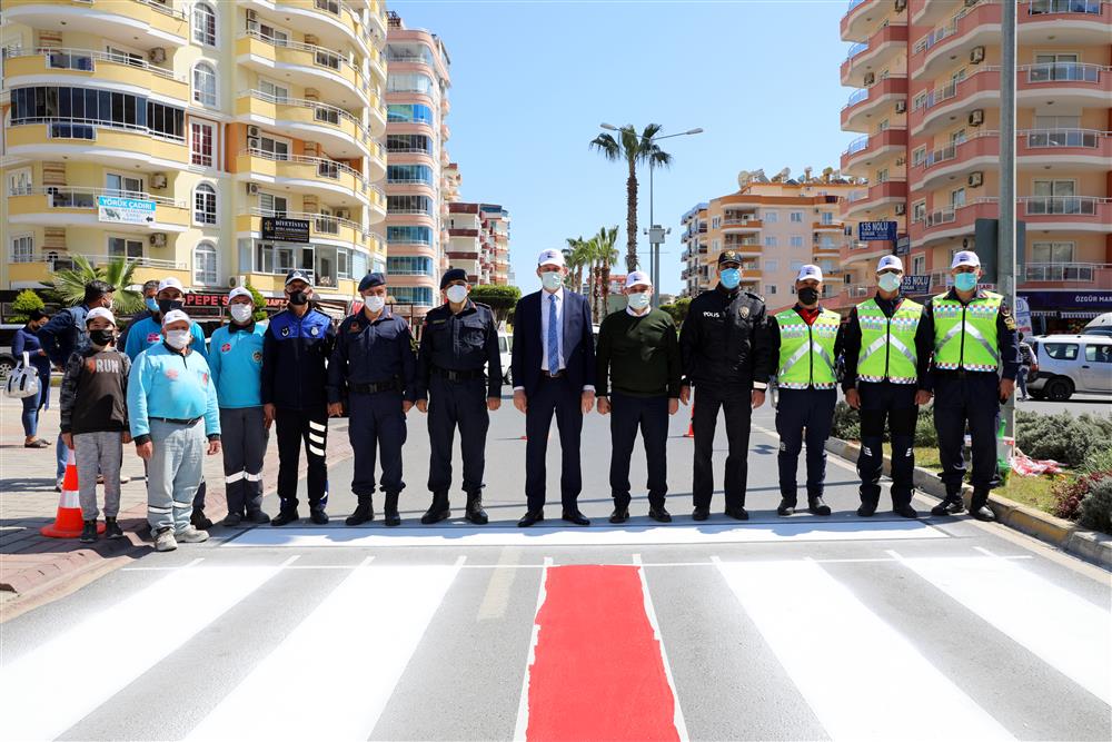 kırmızı çizgi 4 71ee4