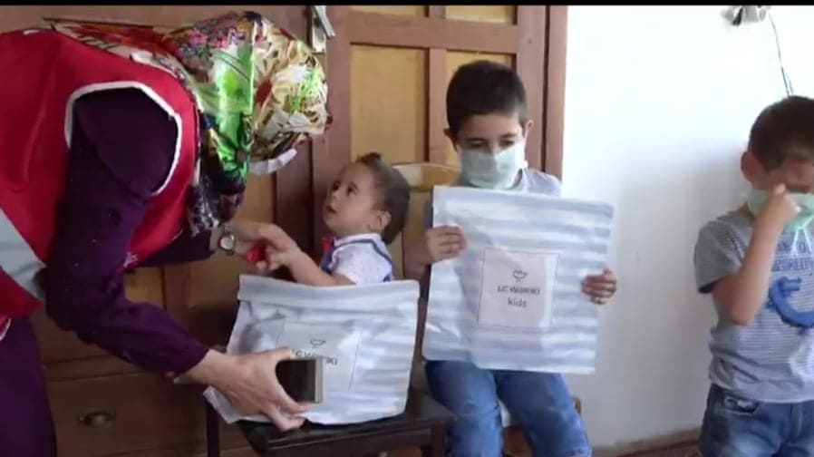 kızılay giydirdi 4 100920636 535928440407705 327364636389146624 n 5f722