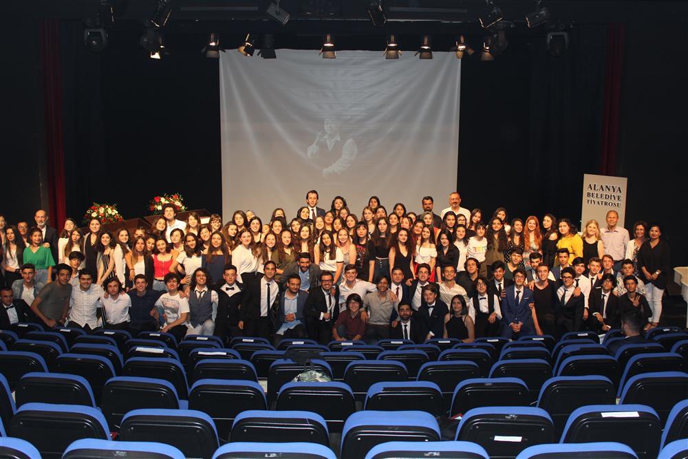 lise tiyatroları3 1f28a