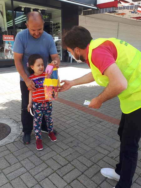 muhittin ve oyuncak 4 96874110 731893260883380 452027311991029760 n 821b9