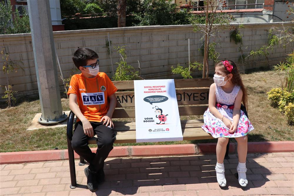 p.ç 4 590930752327942624 bf207