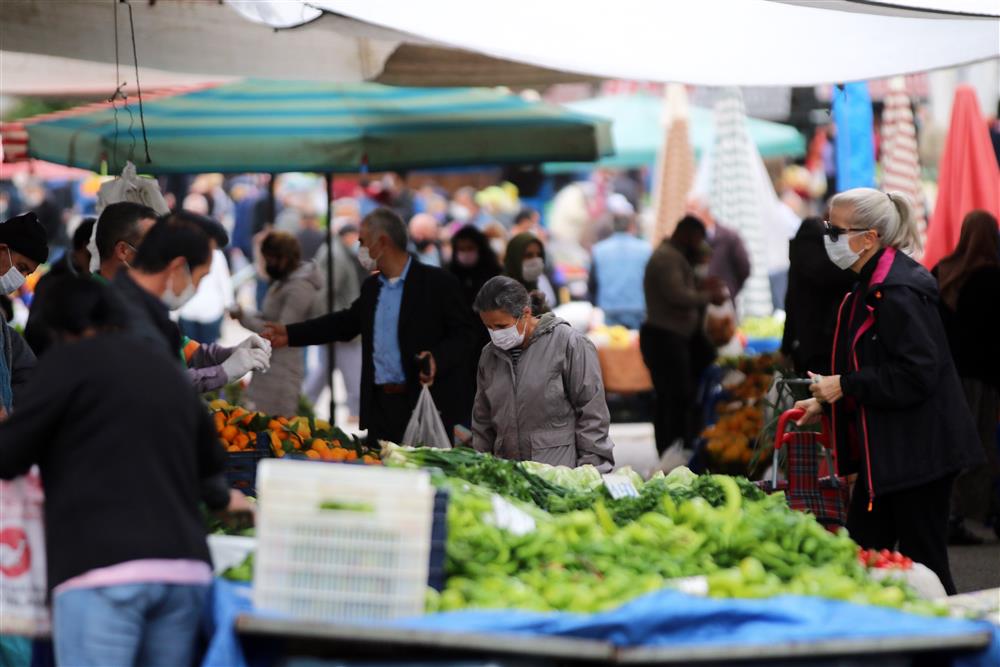 paz denet 2 219478784136619216 42352