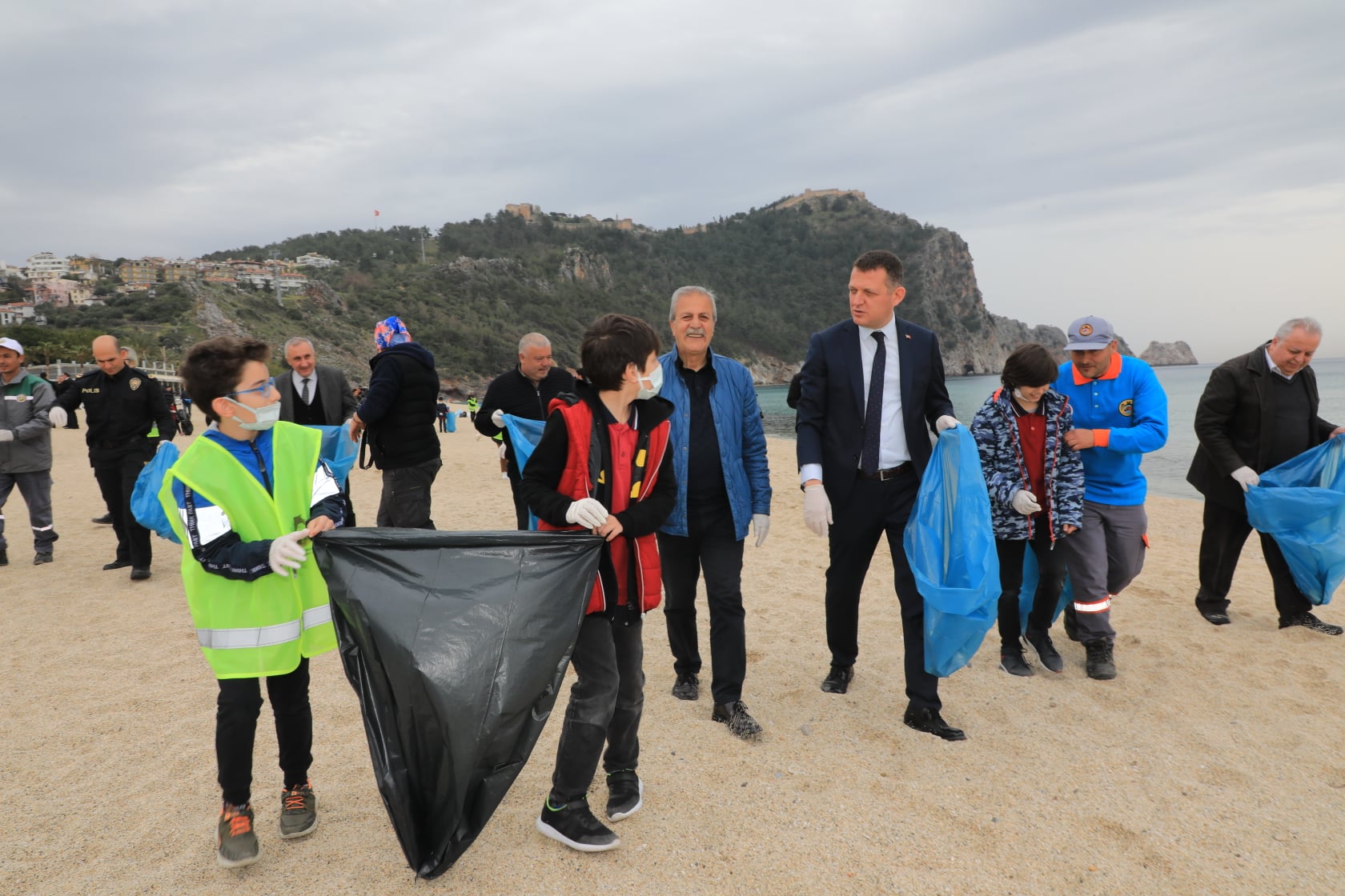 sahilde ilk manşet 20229