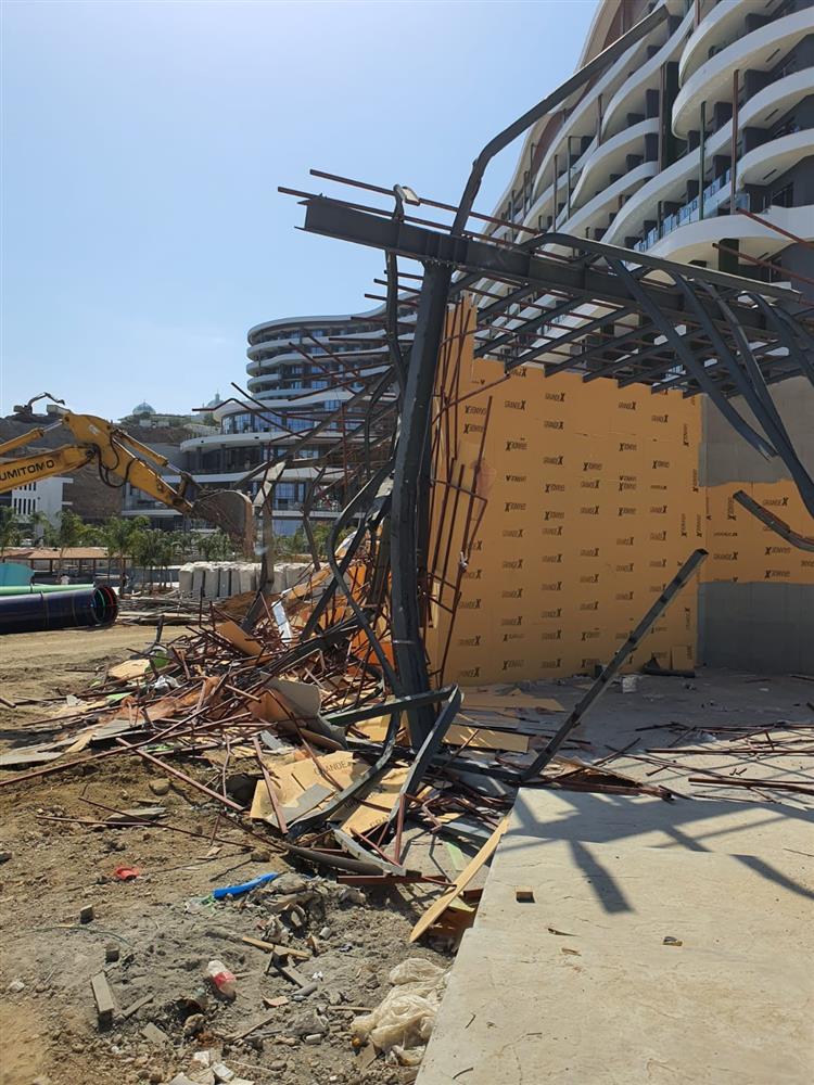 sahilde kaçak yapı 2 569587200392049664 4e510