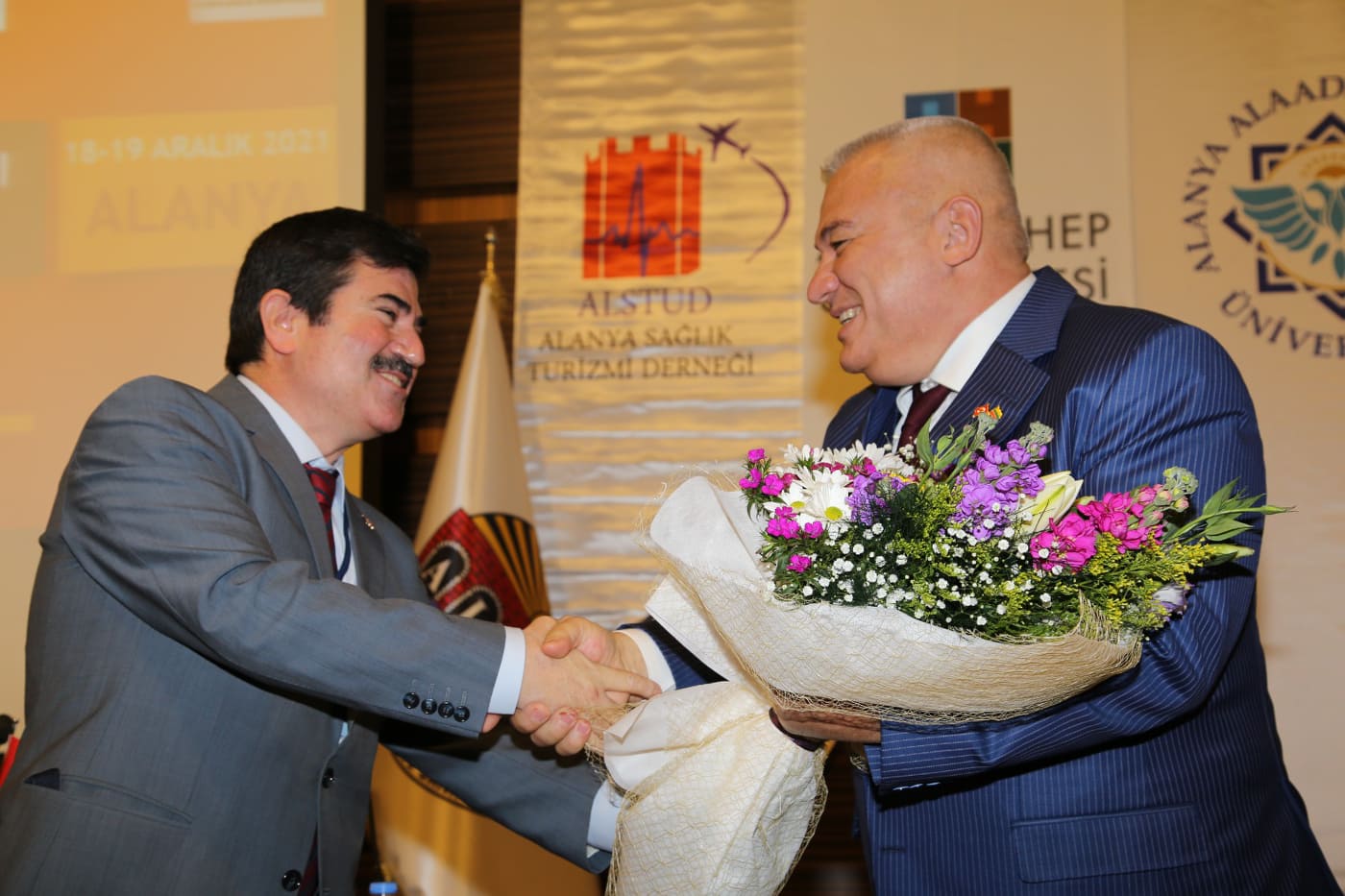 sağlık kongresi 2 10a10