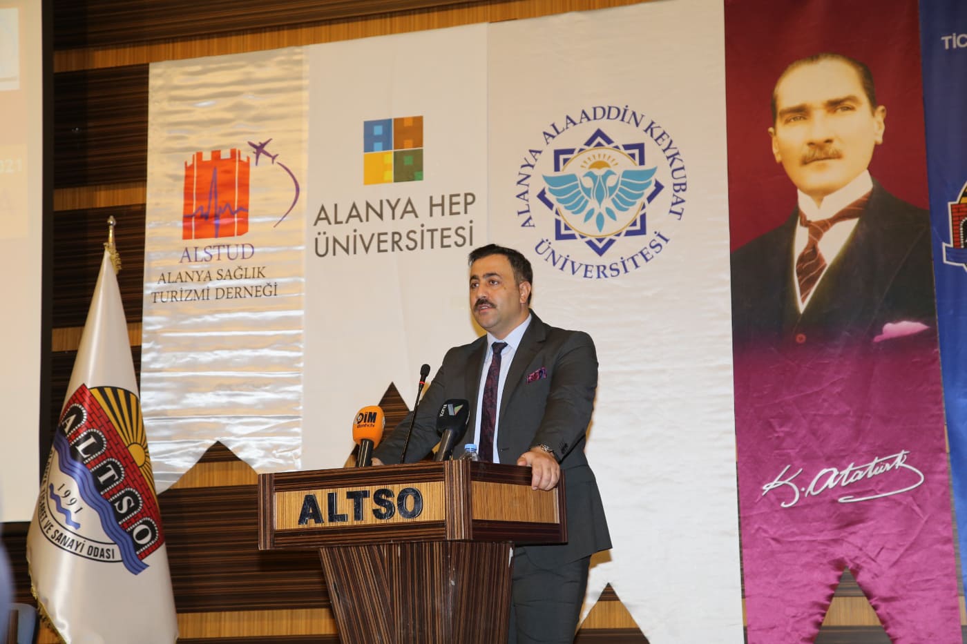 sağlık kongresi 4 rektör 9a806