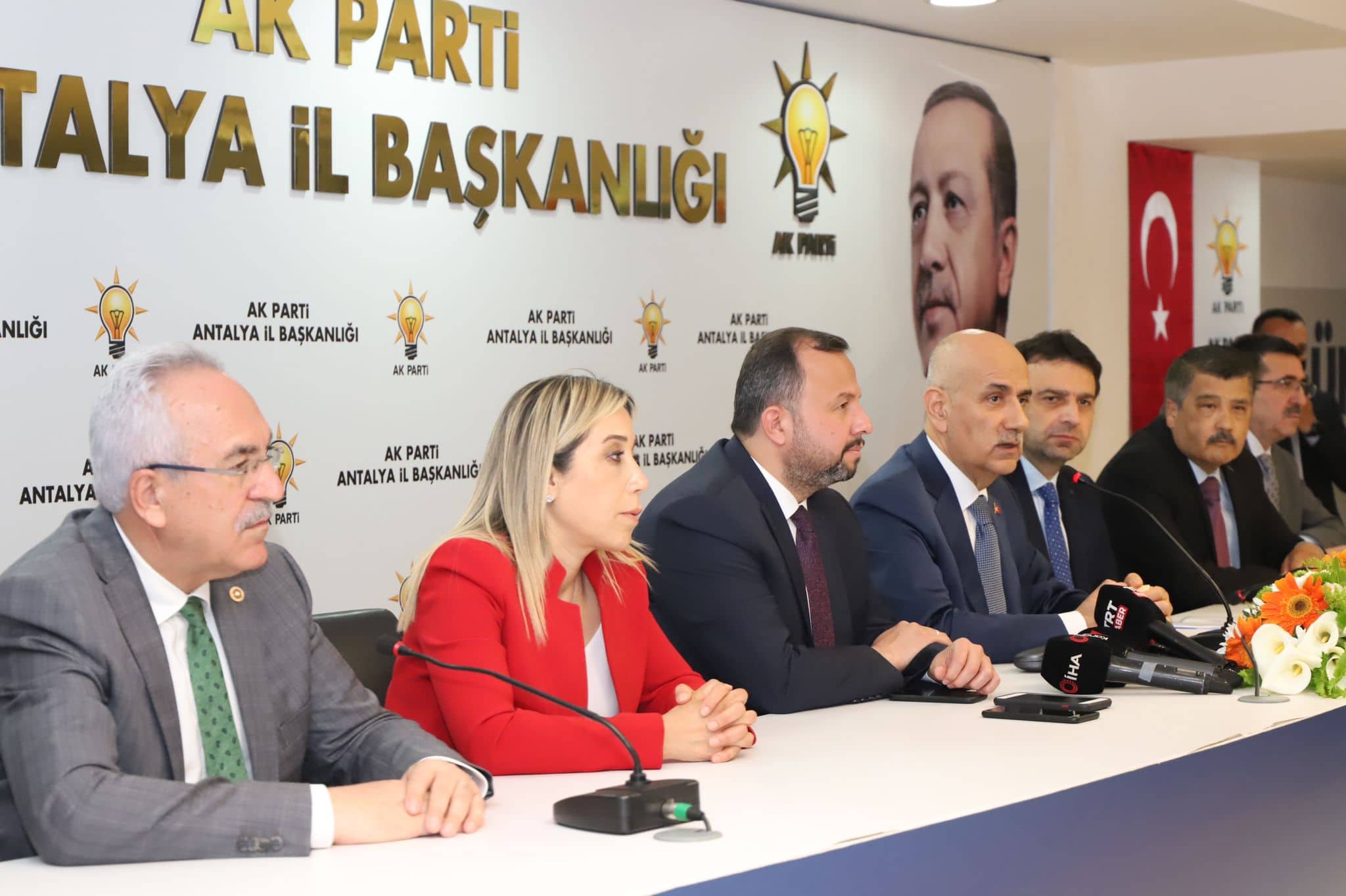 toklu ve bakan 4 393e3